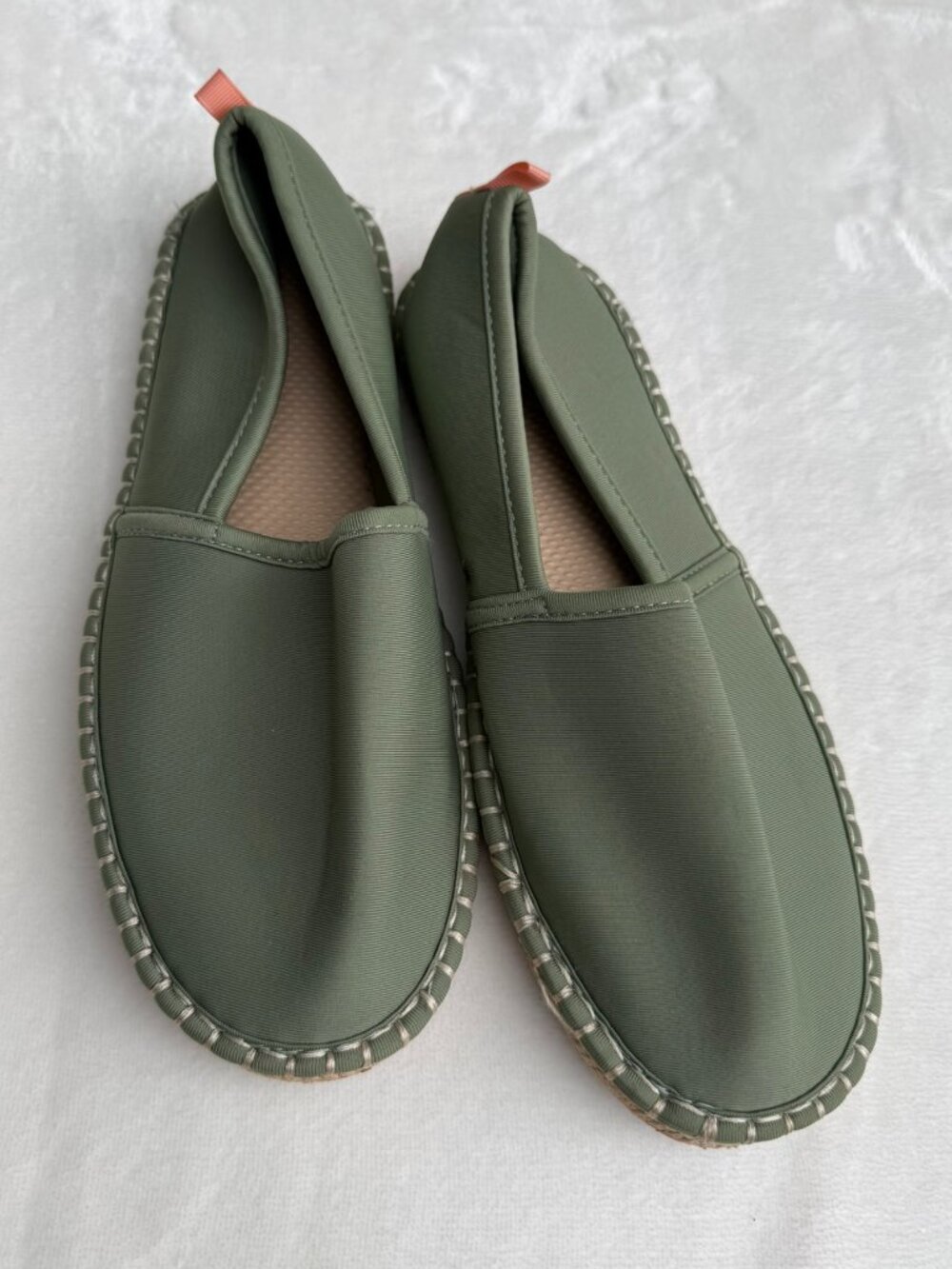 Landsโ End Olive Green Slip-On Shoes, Womenโs 8.5